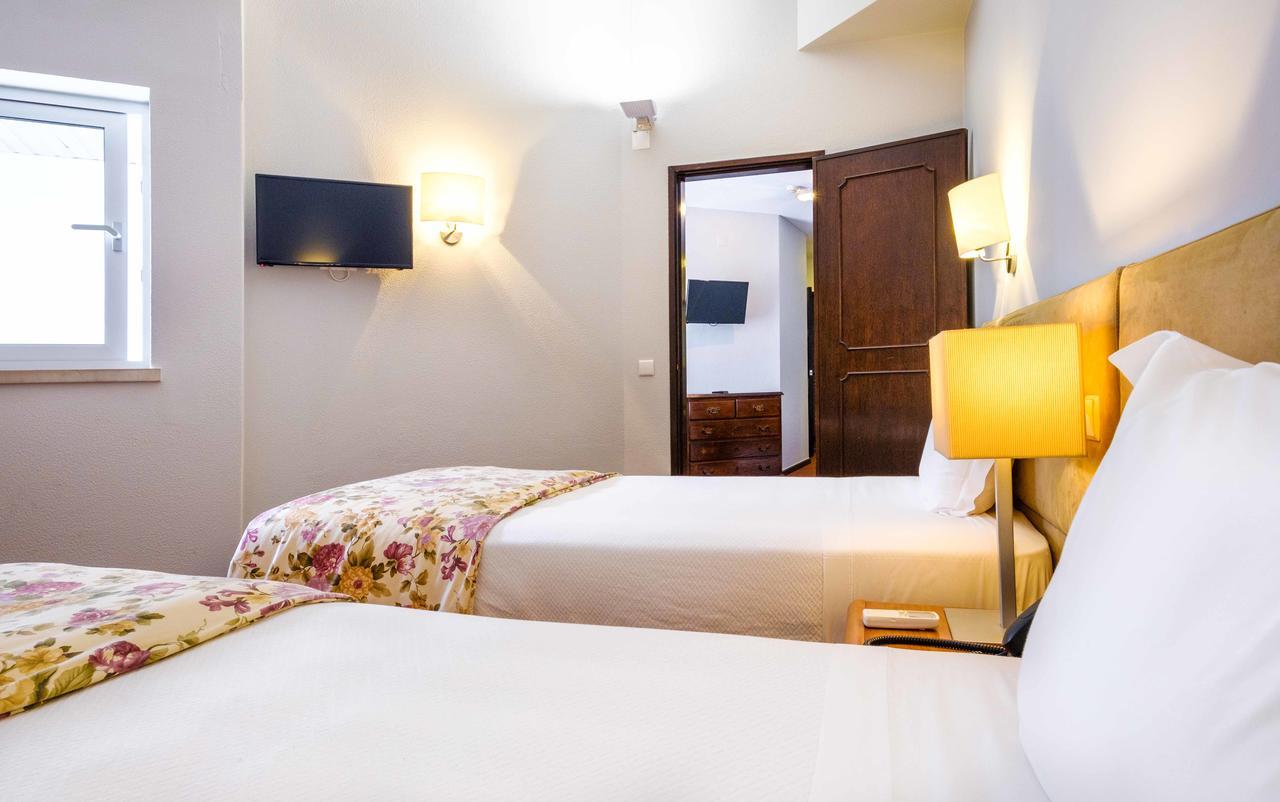 Catolica Hotel ファティマ エクステリア 写真